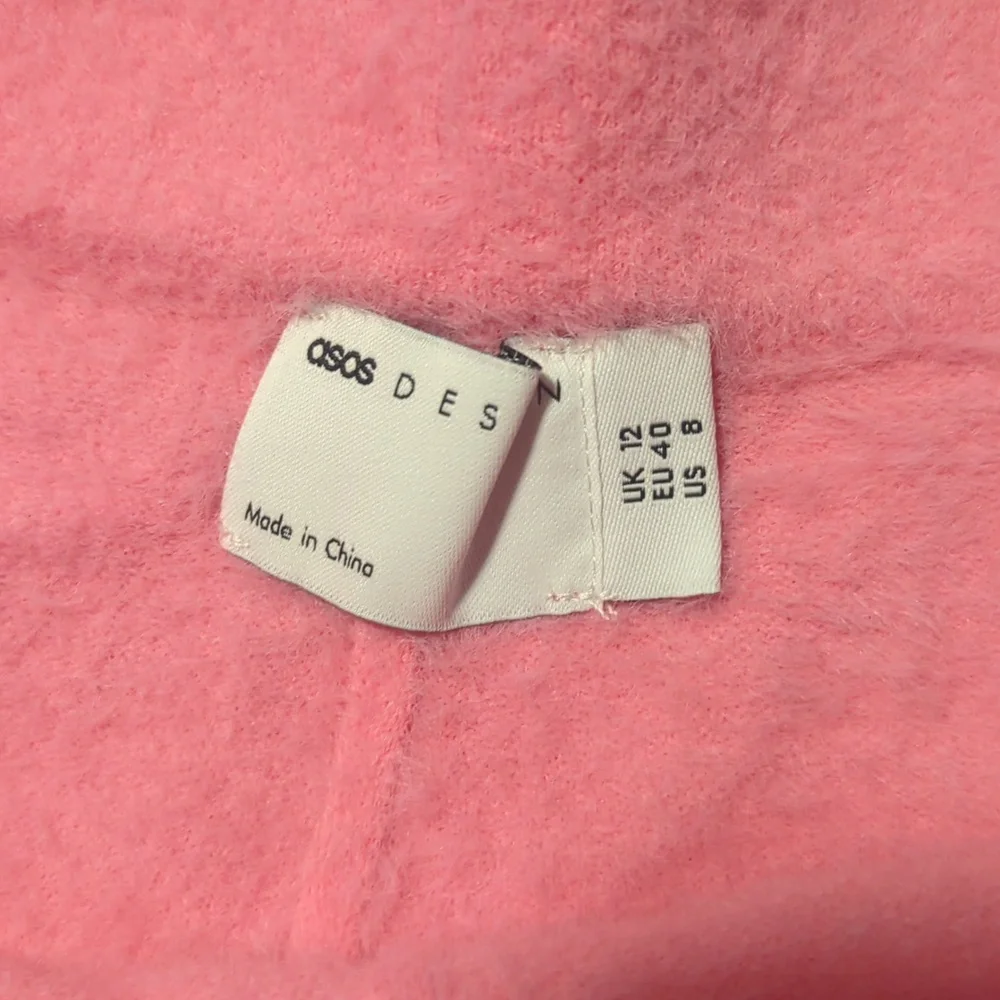NWOT Asos Designs pink fuzzy shorts - Picture 7 of 9